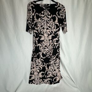 Connected Apparel Women’s Dress Size 12 Form Fitting